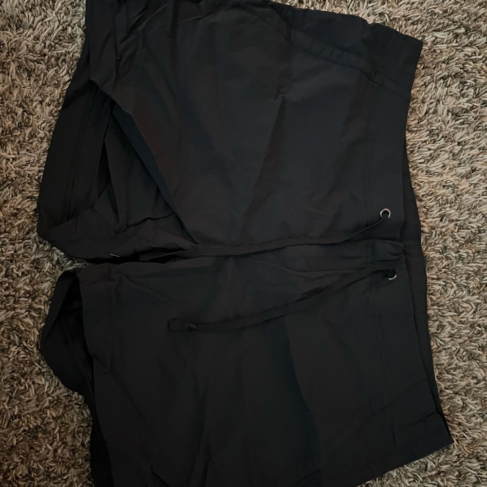 Women’s Columbia Black Shorts